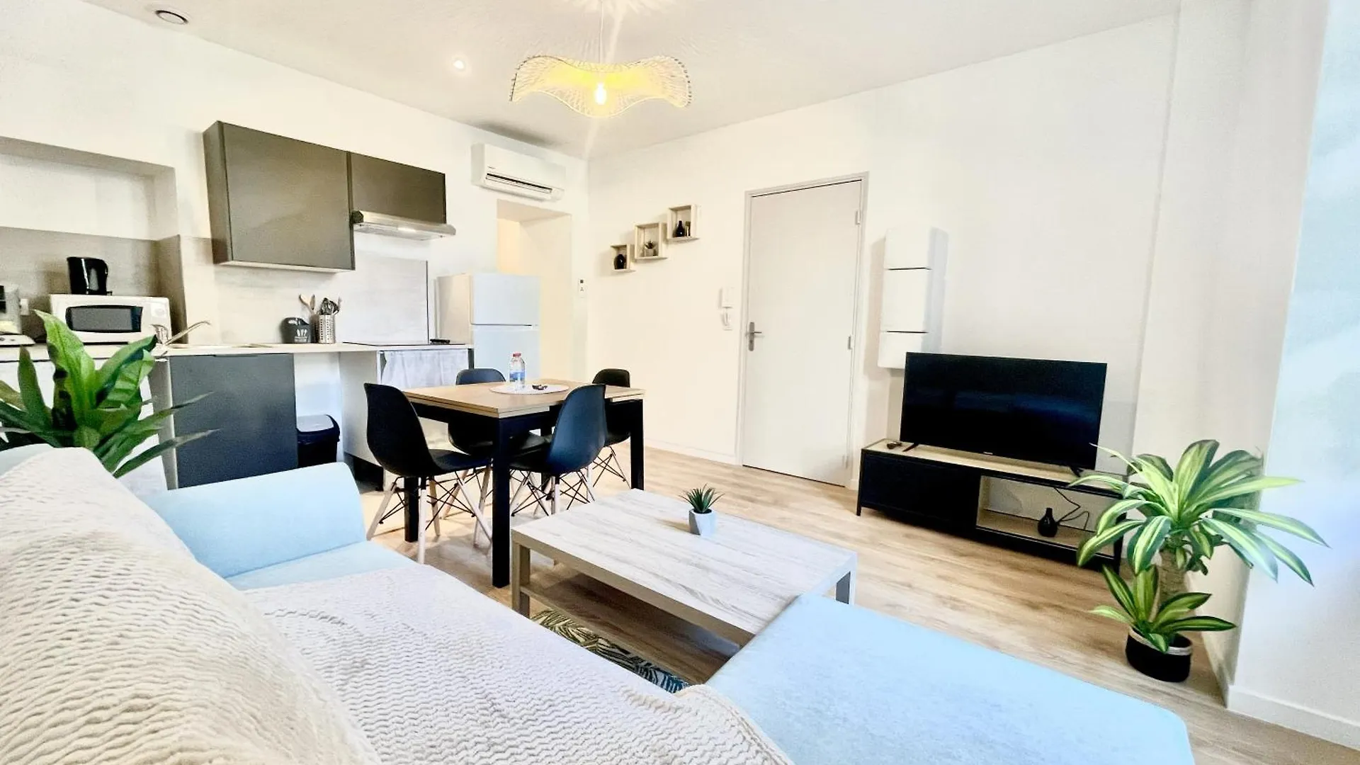 Le Petit Luberon Wifi Fibre Apartment Cavaillon 0*,