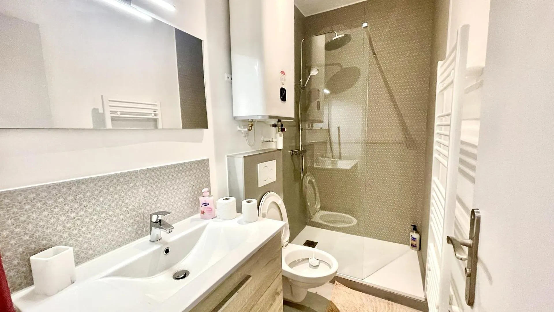 Le Petit Luberon Wifi Fibre Apartment Cavaillon